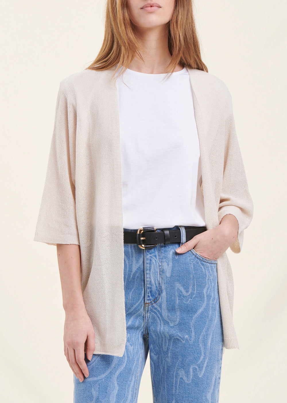 Gilet écru maille fine fluide