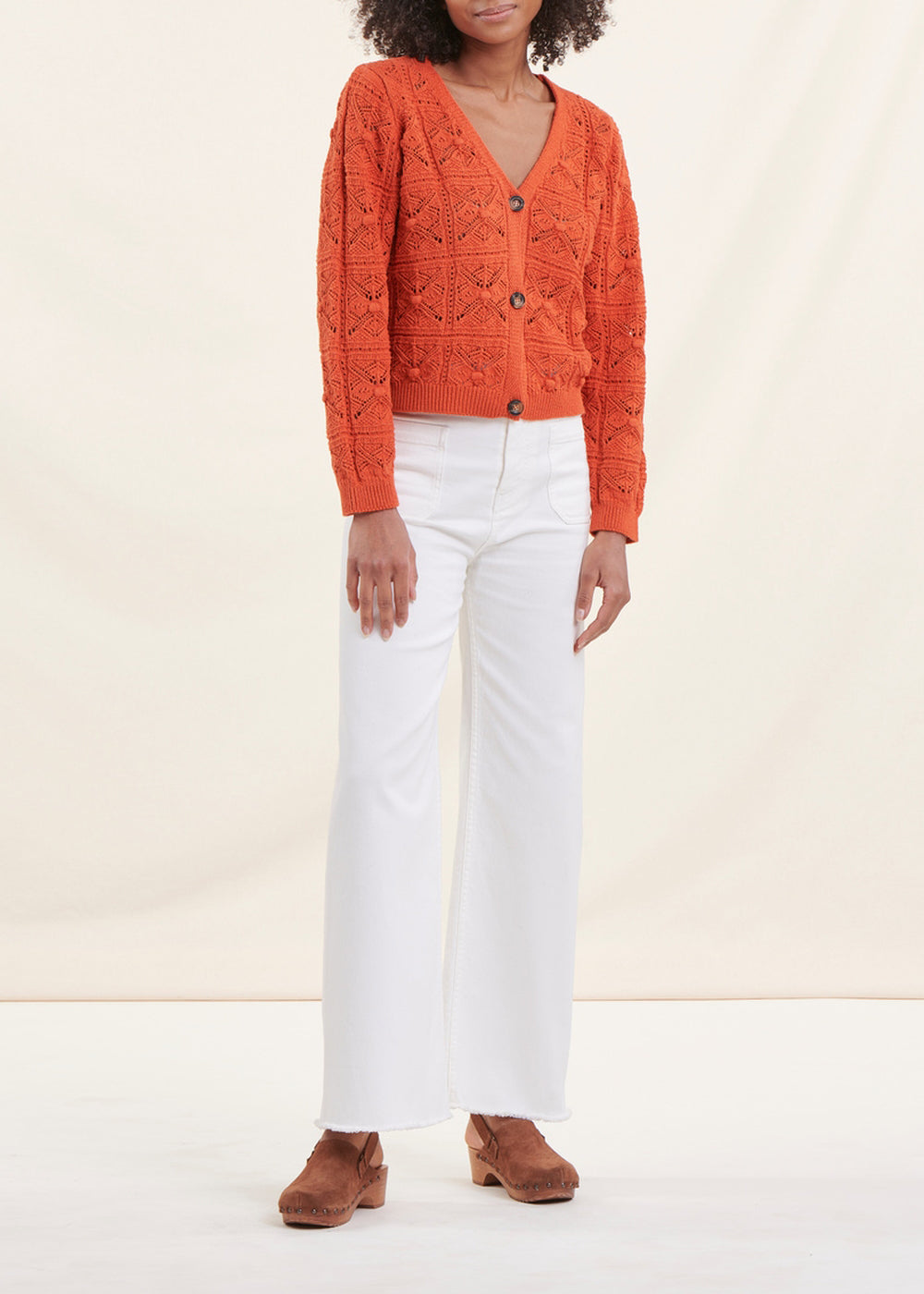 Gilet orange manches longues encolure V