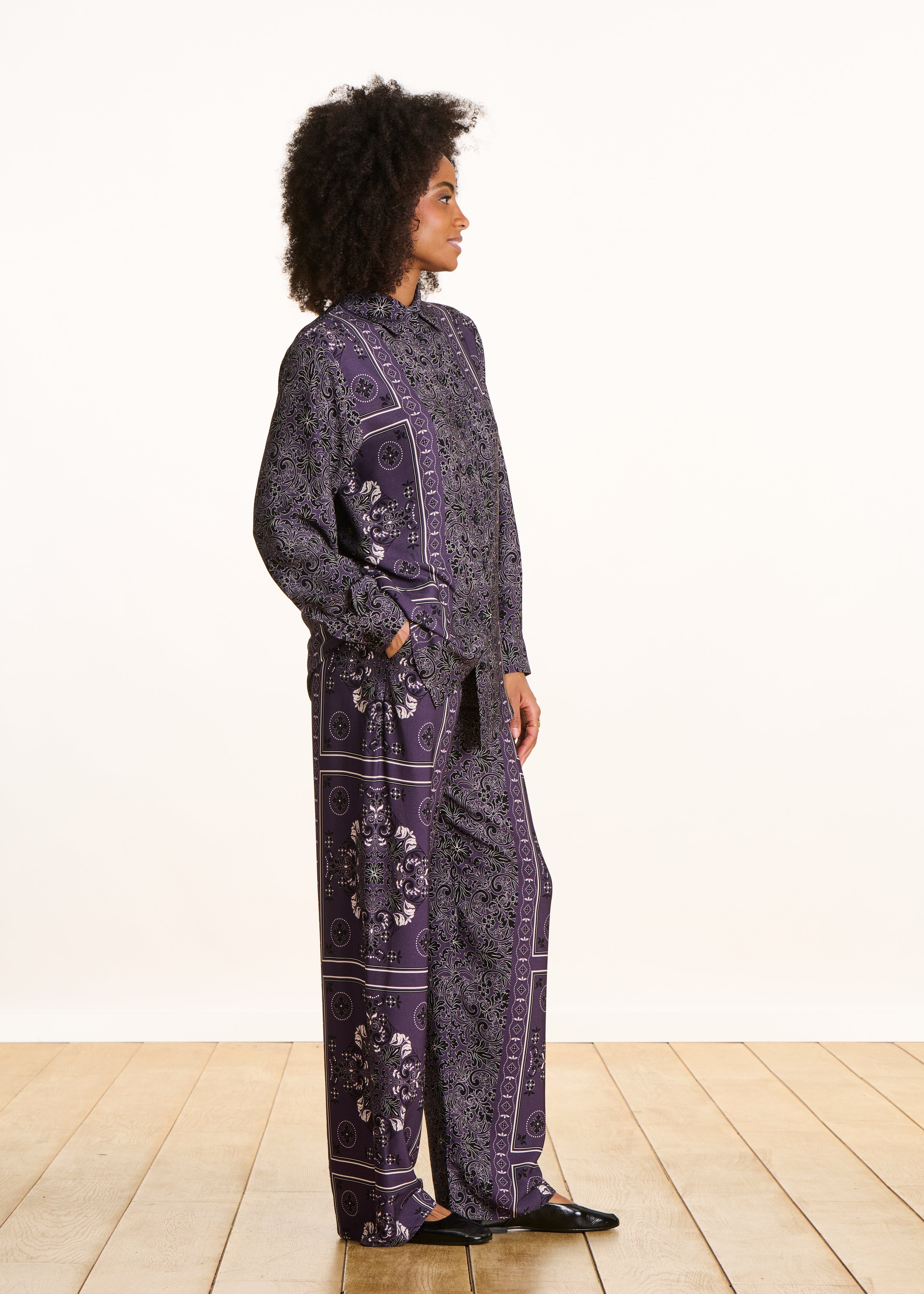Chemise ample prune à imprimé foulard en twill