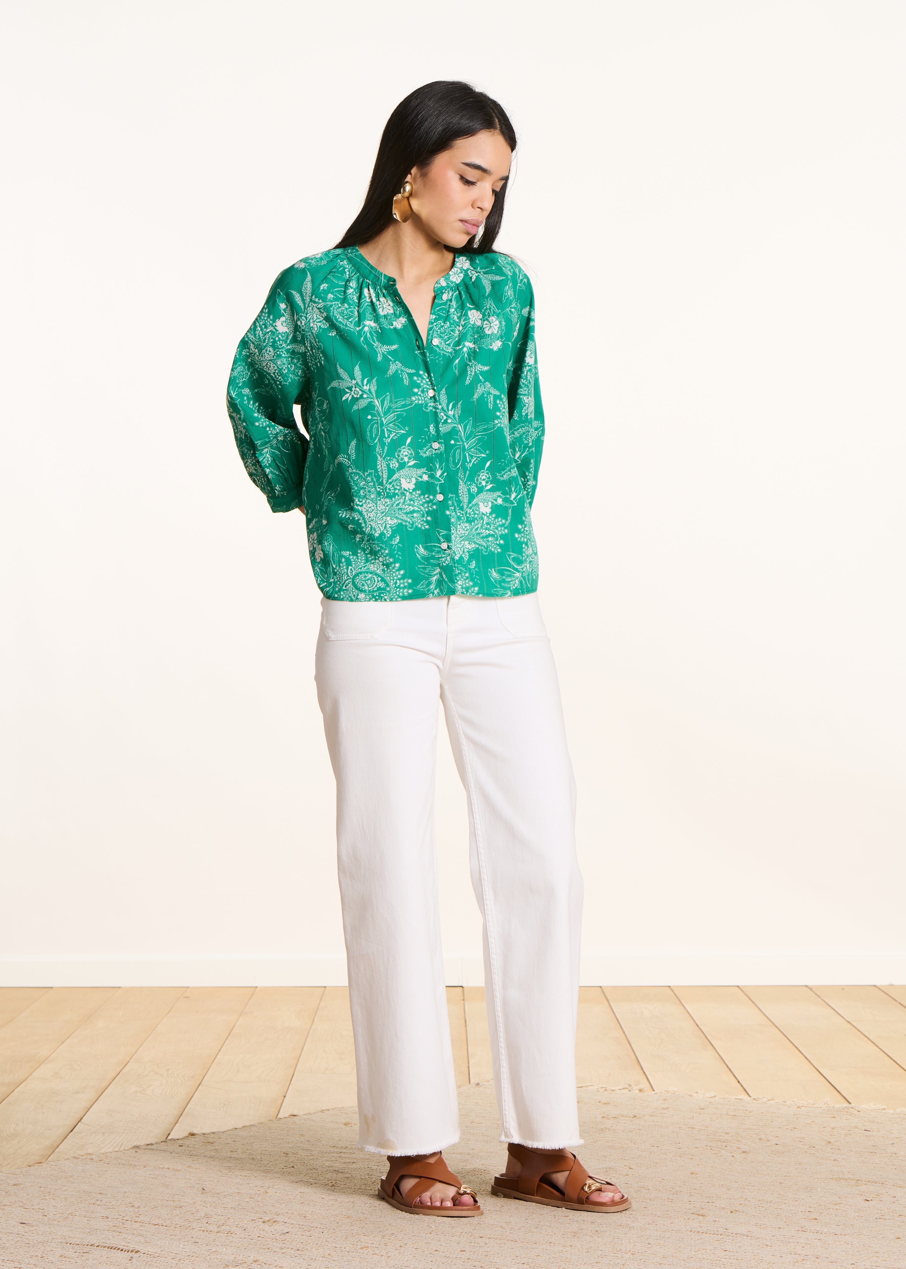 Chemisier vert à imprimé floral en voile de coton biologique